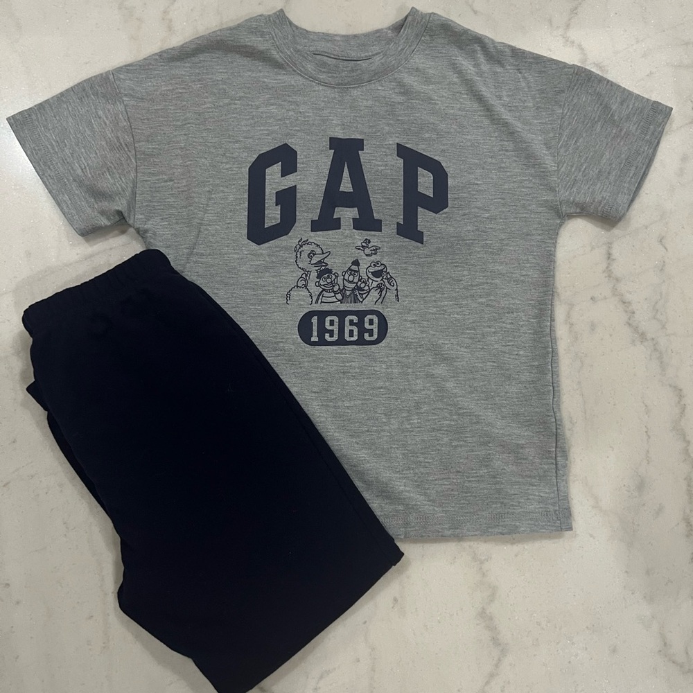 GAP Kids Gray and Black Pajama Set